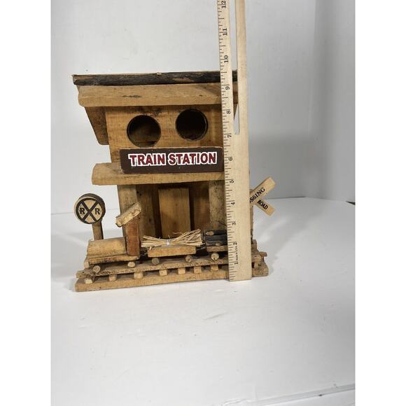 Vintage Handmade Rustic Folk Art Wooden‎ Train Station Depot Railroad Crossing - Picture 3 of 9